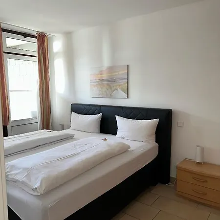 Strandhotel Hotel 3*