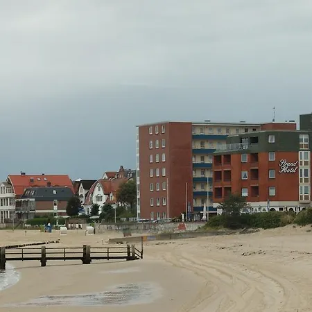 Strandhotel 3*